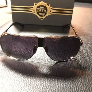 Dita Cascais Sunglasses